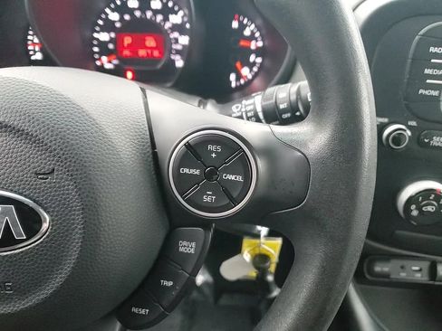 Used 2018 Kia Soul image 17