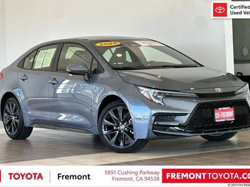 Certified 2026 Toyota Corolla SE FWD image 1
