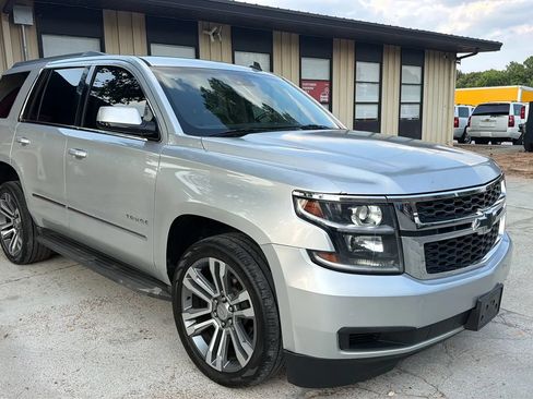 Used 2015 Chevrolet Tahoe LT RWD image 1