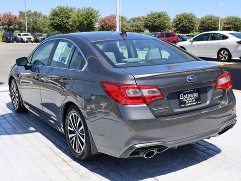 Used 2019 Subaru Legacy 2.5i Premium AWD/4WD image 3