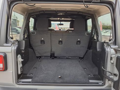 Used 2023 Jeep Wrangler Sport image 29