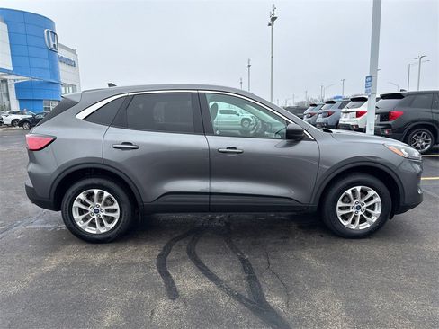 Used 2022 Ford Escape SE w/ Cold Weather Package image 12