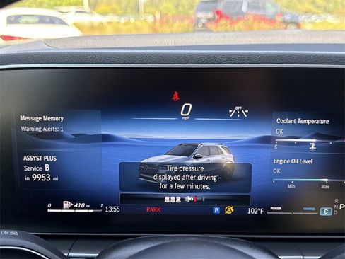 Certified 2025 Mercedes-Benz GLE 450 4MATIC image 29