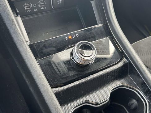 Used 2024 Jeep Grand Cherokee Altitude AWD/4WD image 27