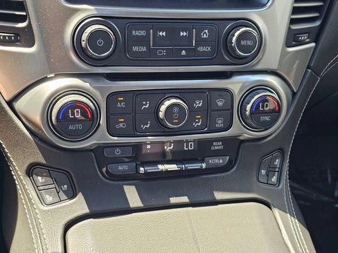 Used 2018 Chevrolet Tahoe Premier AWD/4WD image 36