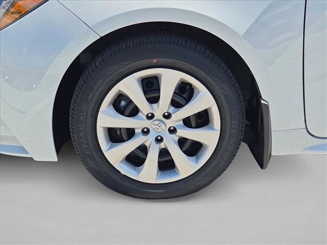 New 2027 Toyota Corolla LE FWD image 9