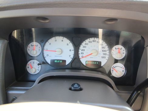 Used 2004 Dodge Ram 1500 Truck SLT w/ Big Horn Quad Cab Value Group image 13