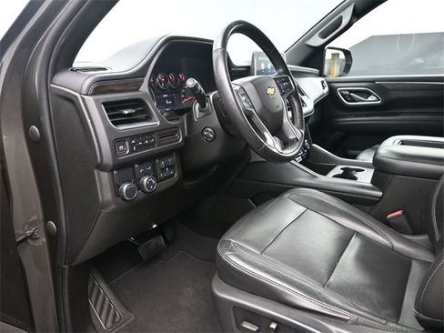 Used 2021 Chevrolet Tahoe LT w/ LT Signature Package image 7