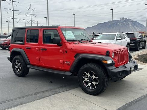 Used 2018 Jeep Wrangler Unlimited Sport S image 32