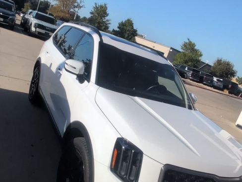 Certified 2023 Kia Telluride EX X-Line AWD/4WD image 11