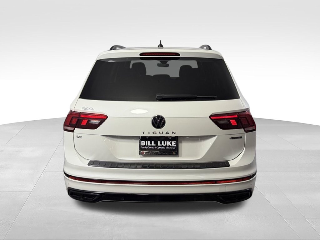 Used 2023 Volkswagen Tiguan SE R-Line AWD/4WD image 8