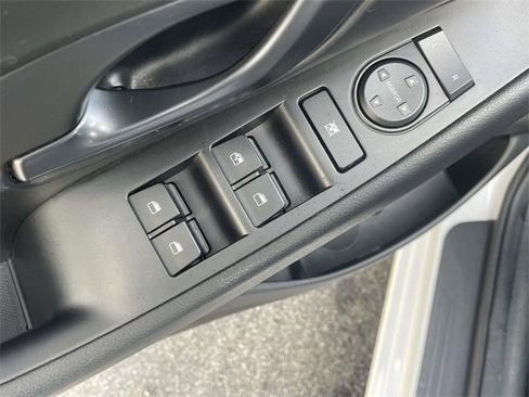 Used 2019 Hyundai Elantra GT N Line image 16