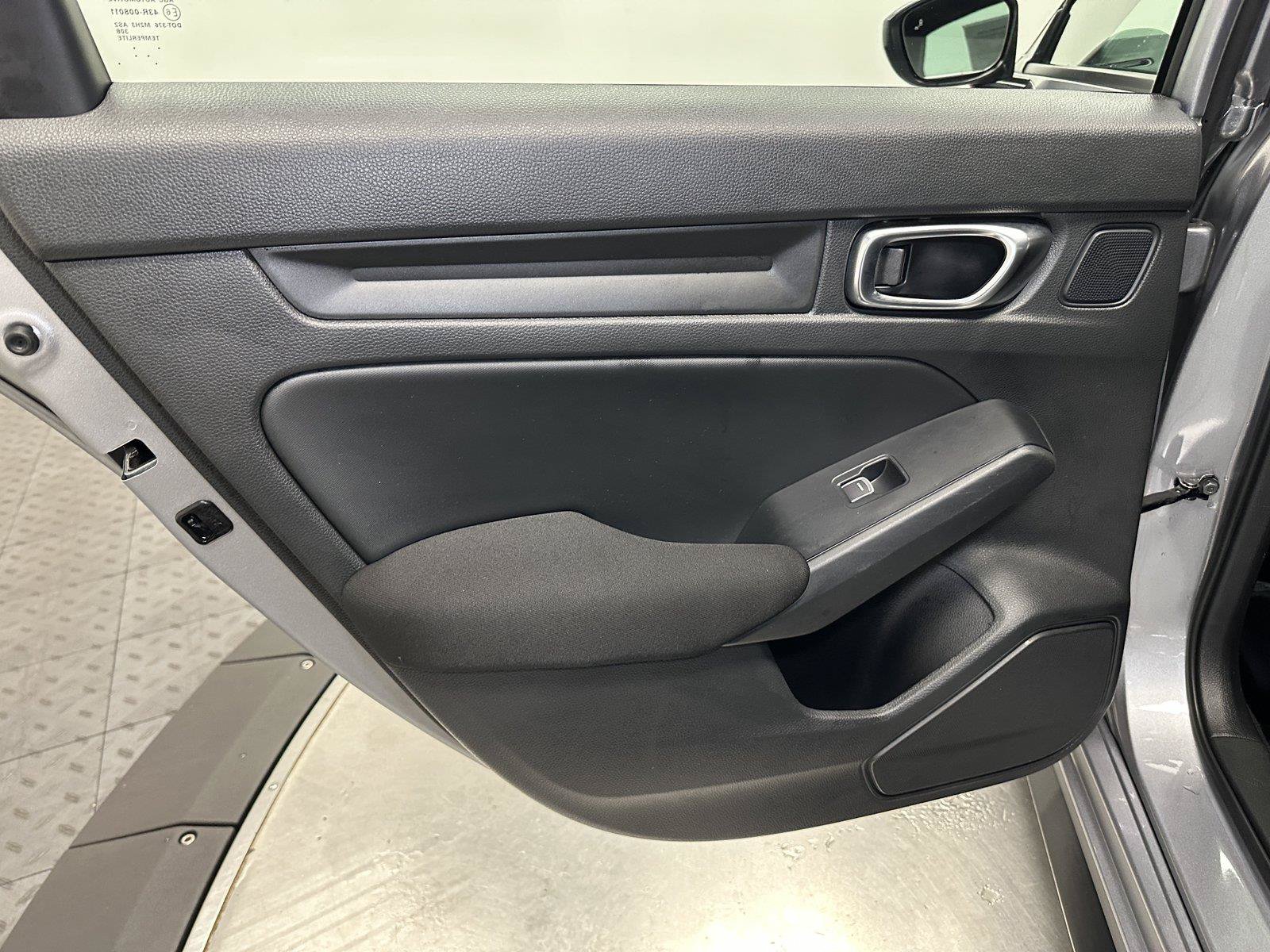 Used 2026 Honda Civic Sport image 31