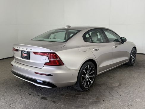 Used 2023 Volvo S60 T8 Plus AWD/4WD image 9