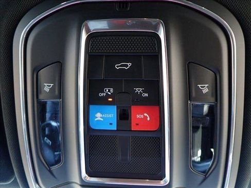 New 2025 Jeep Grand Cherokee L Limited image 23