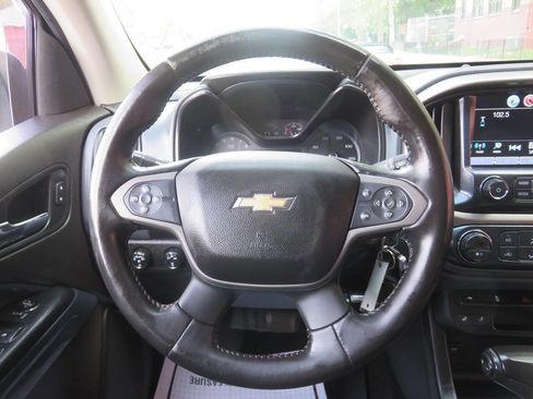 Used 2016 Chevrolet Colorado Z71 AWD/4WD image 15