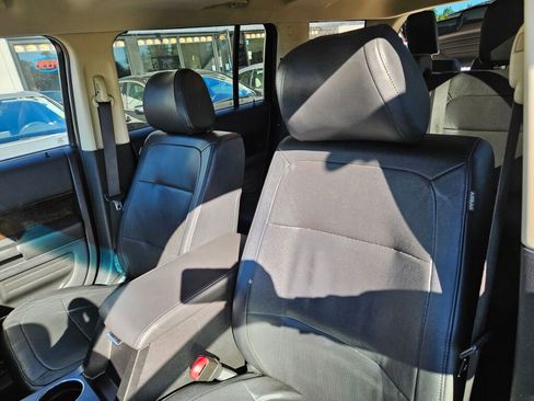 Used 2018 Ford Flex Limited image 20