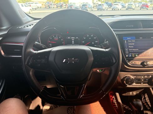Used 2021 Chevrolet TrailBlazer RS w/ Convenience Package FWD image 20