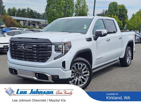 Used 2026 GMC Sierra 1500 Denali Ultimate AWD/4WD image 1