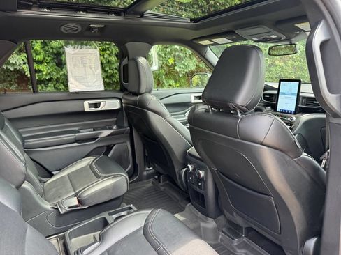 Used 2020 Ford Explorer ST w/ ST Street Pack AWD/4WD image 16