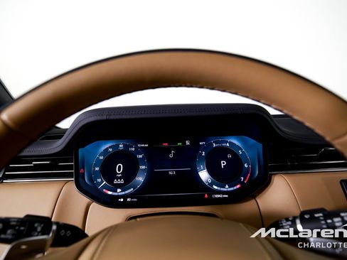 Used 2023 Land Rover Range Rover SE image 13