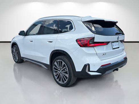 New 2026 BMW X1 xDrive28i w/ Technology Package AWD/4WD image 5