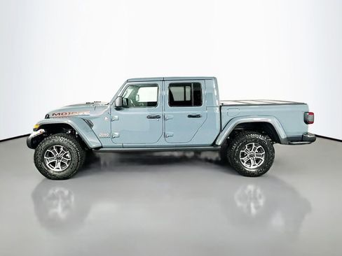 New 2025 Jeep Gladiator Mojave image 4