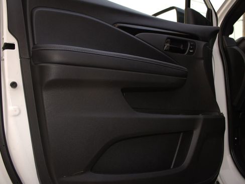 Used 2022 Honda Passport Elite image 13