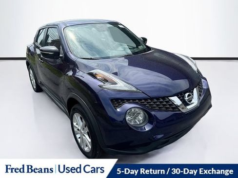 Used 2016 Nissan Juke S AWD/4WD image 1