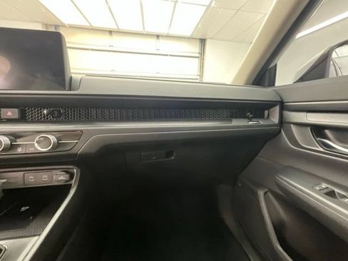Used 2026 Honda CR-V LX image 7