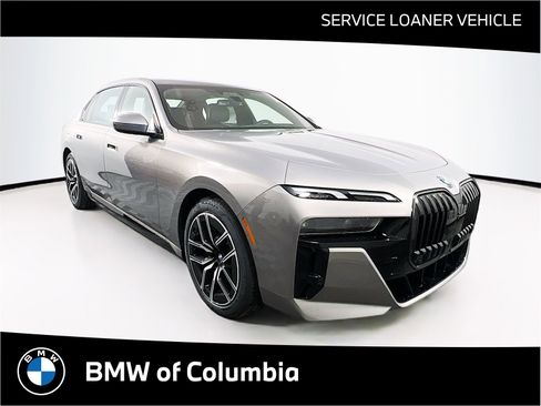 New 2025 BMW i7 xDrive60 image 1