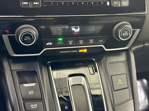 Used 2018 Honda CR-V LX image 25