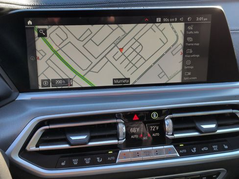 Used 2022 BMW X5 xDrive40i w/ Premium Package image 24