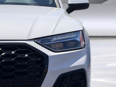 Certified 2023 Audi Q5 2.0T Premium Plus w/ Premium Plus Package AWD/4WD image 11