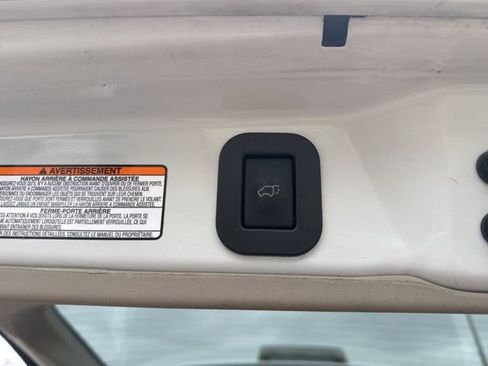 Used 2016 Toyota Sienna Limited Premium image 15