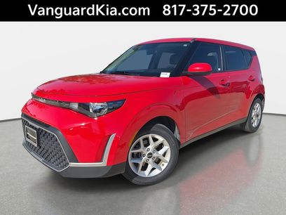 Certified 2025 Kia Soul LX w/ LX Technology Package