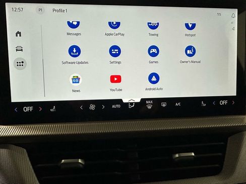 Used 2025 Ford Explorer Active image 30