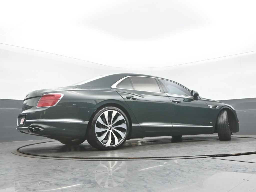 Used 2022 Bentley Flying Spur V8 AWD/4WD image 36