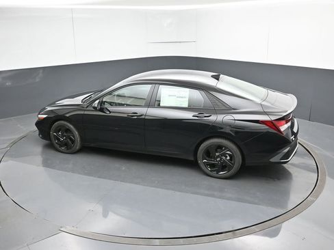New 2026 Hyundai Elantra Sport image 19