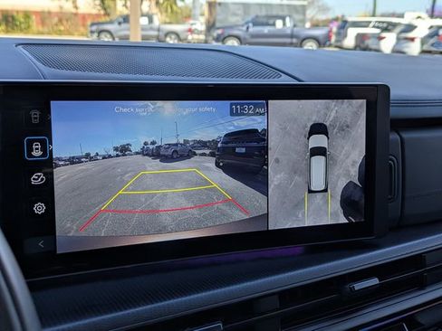 Used 2025 Hyundai Santa Fe Calligraphy image 23