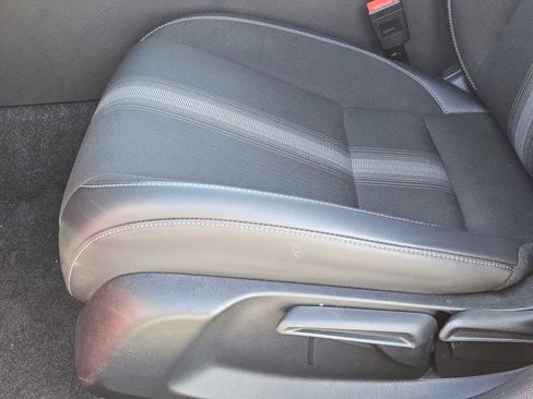 Used 2023 Honda Civic Sport image 23