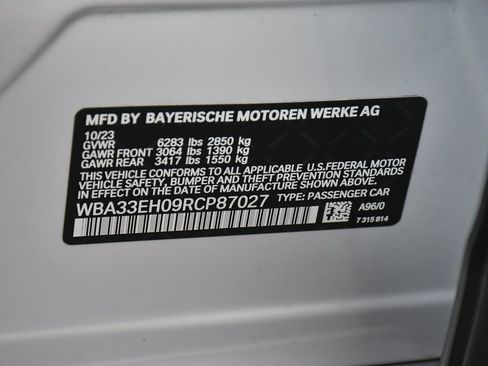 Used 2024 BMW 740i xDrive 740i xDrive image 35