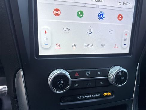 Used 2022 Ford Edge ST w/ Equipment Group 401A image 33