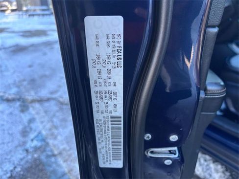 Used 2019 Jeep Compass Latitude w/ Cold Weather Group image 31