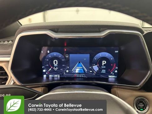 Used 2024 GMC Canyon Denali image 31