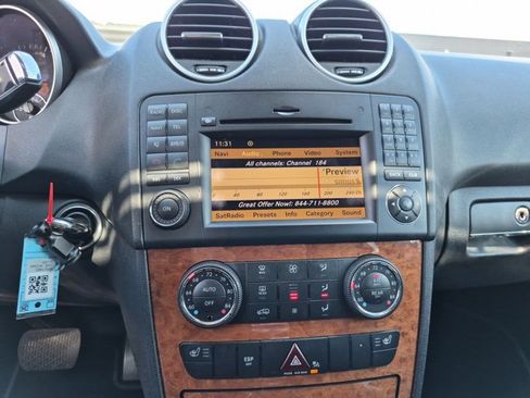 Used 2009 Mercedes-Benz ML 350 2WD image 11