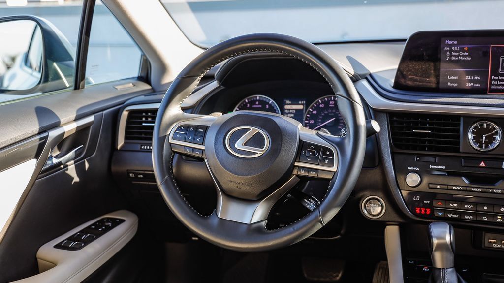Used 2022 Lexus RX 350 FWD image 18