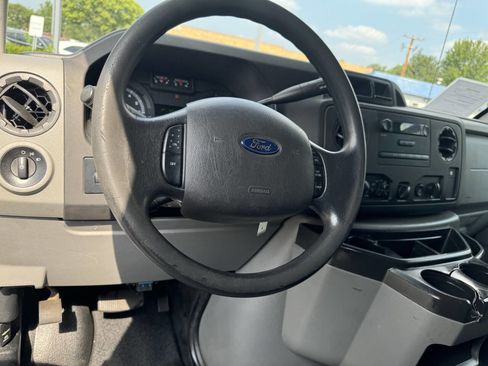 Used 2014 Ford E-150 and Econoline 150 w/ Commercial Cargo Van Package image 29