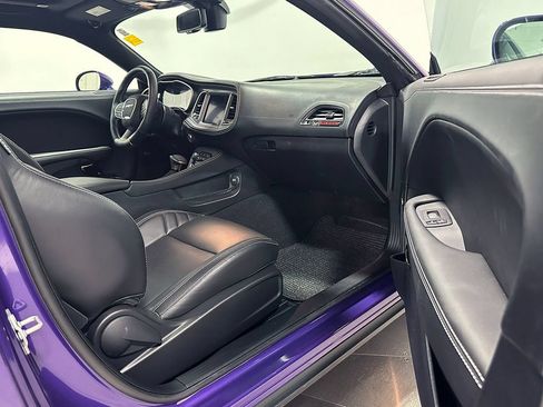 Used 2023 Dodge Challenger SRT Hellcat RWD image 44