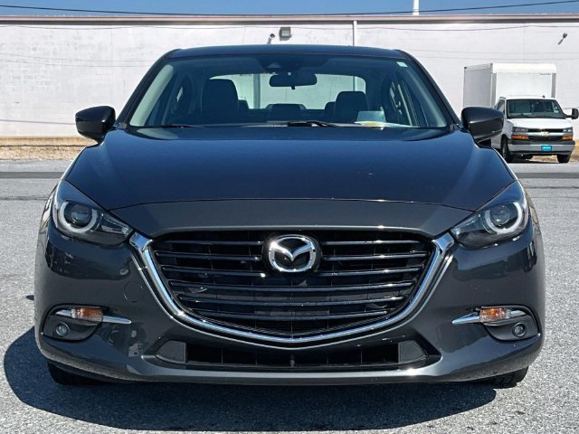 Used 2018 MAZDA MAZDA3 Grand Touring FWD image 4